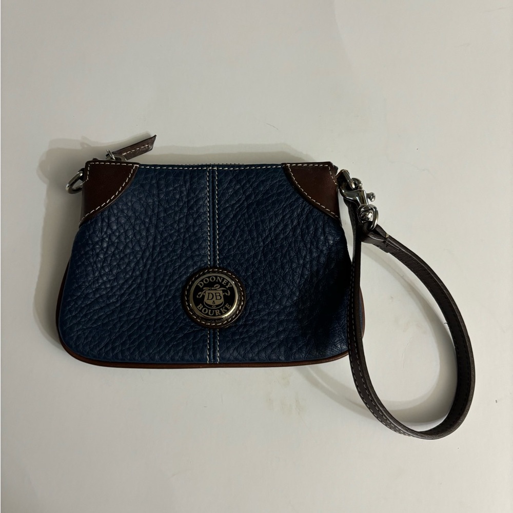 Dooney & Bourke Navy Leather Wristlet with Brown Trim NWOT